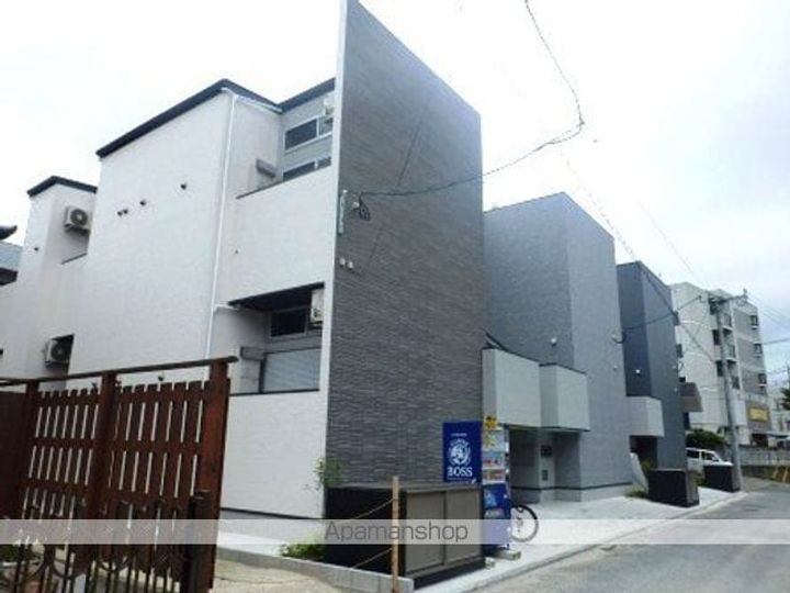 Dear Court Kの外観