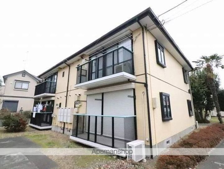 東京都あきる野市野辺の賃貸アパートの外観