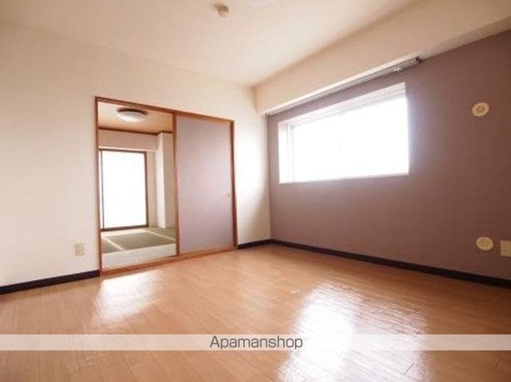 ホワイトプラザ会津の居間