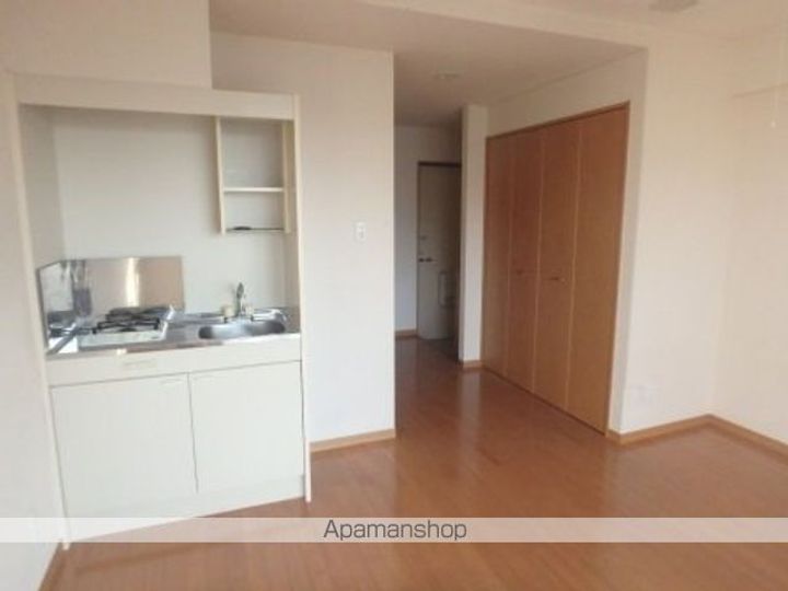 サンシャルム万代805の内装