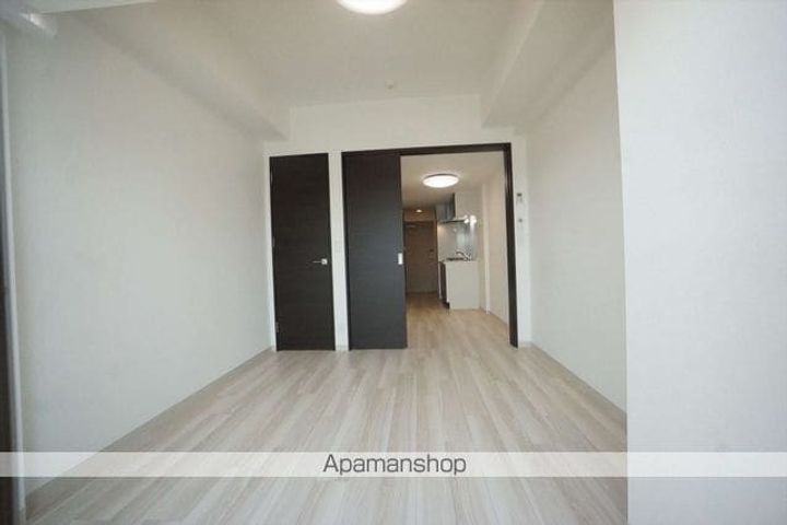 エステムコート名古屋ライブゲート303の居間