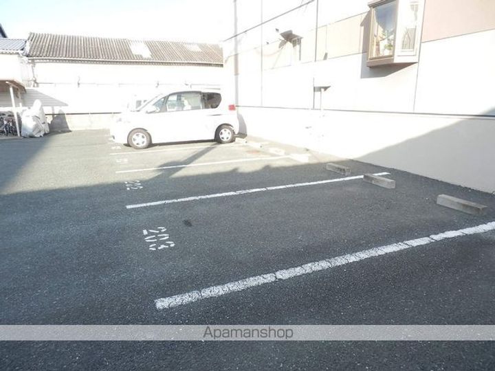 静岡県浜松市中央区曳馬4丁目の賃貸マンションの外観