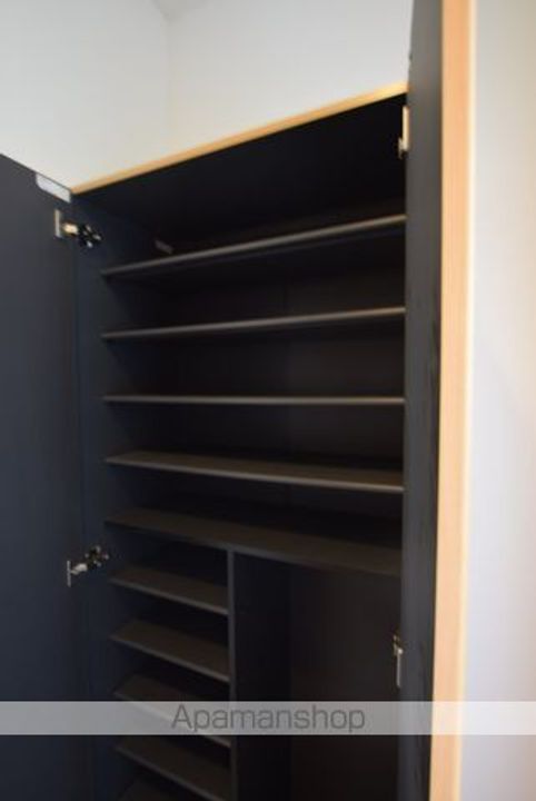 シュラーフ・エス205の玄関