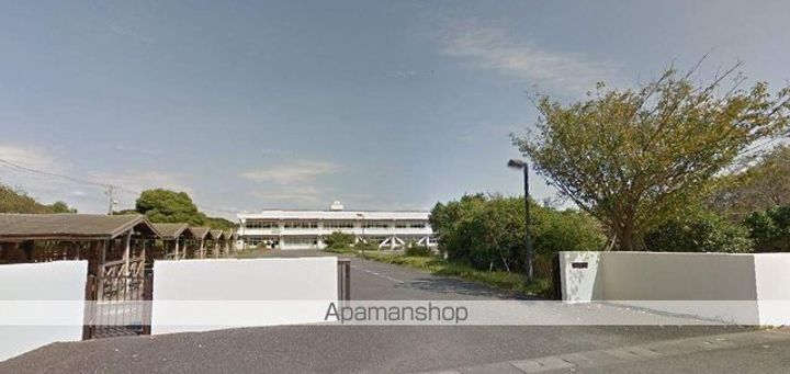 ミレニアムユウアイ203の周辺