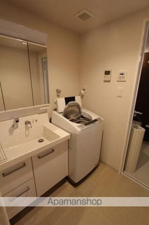 香川県高松市瓦町1丁目の賃貸マンションの内装