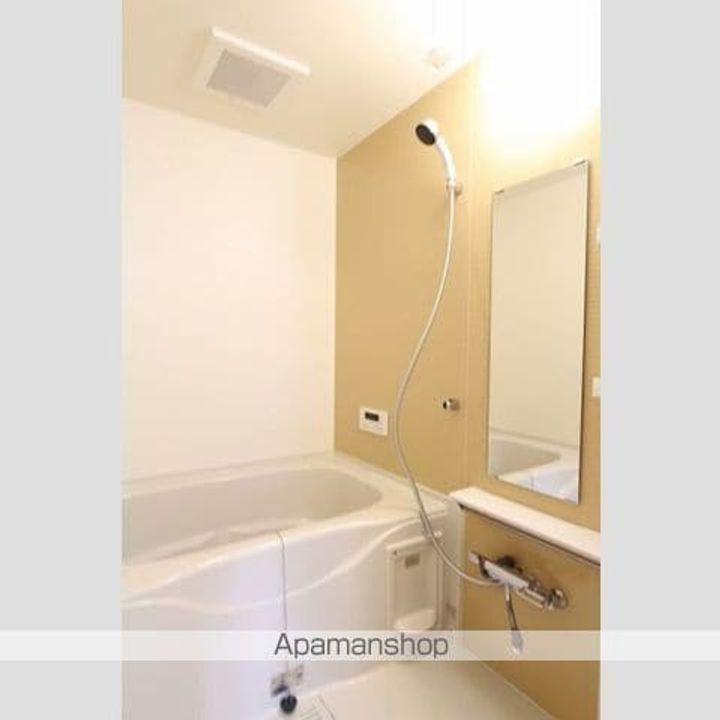 愛知県名古屋市千種区新西1丁目の賃貸マンションの風呂