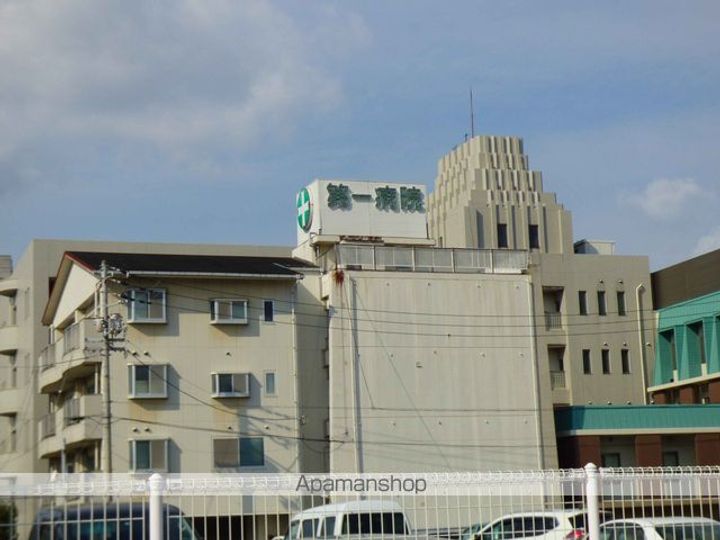 メゾン・ラベール本町の周辺