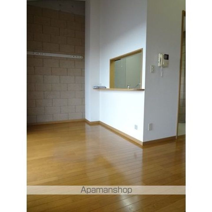 サンバレー上大岡Ⅵの居間