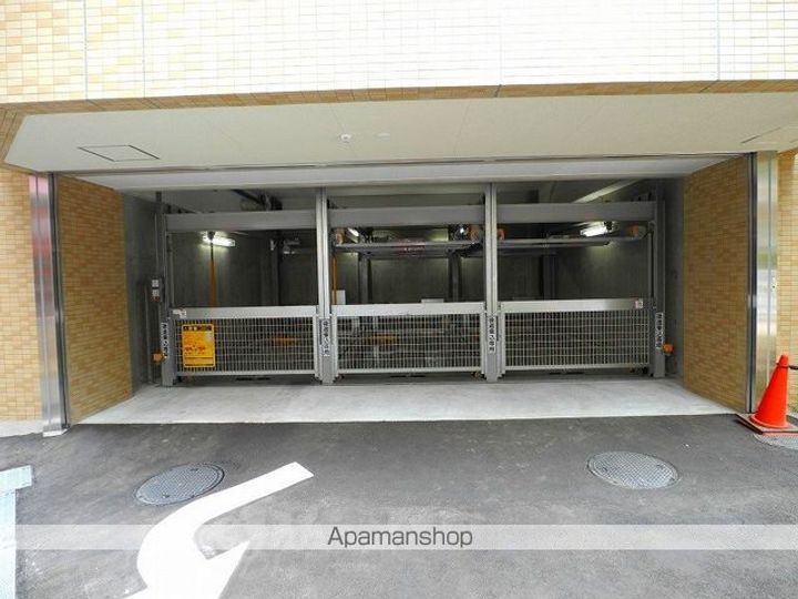 東京都千代田区飯田橋2丁目の賃貸マンションの周辺