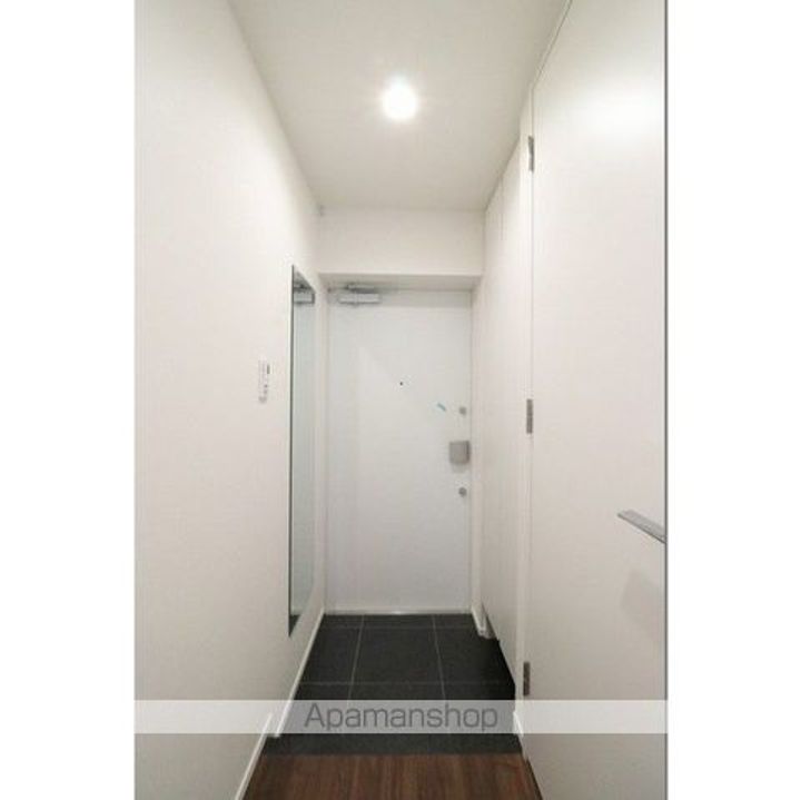 東京都練馬区中村3丁目の賃貸マンションの玄関