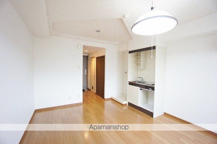 ロイヤルマンション大和町202の内装