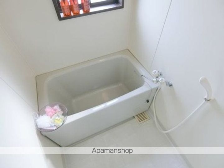 福岡県那珂川市道善1丁目の賃貸マンションの風呂