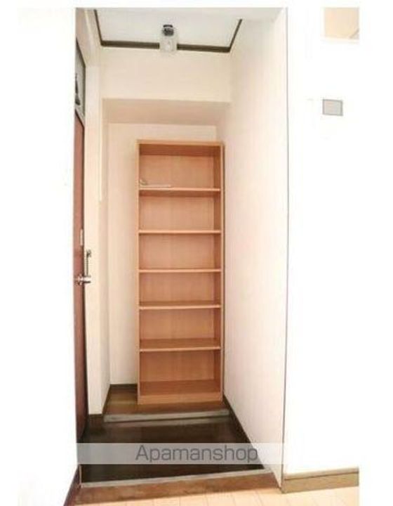 宮脇扇町第1マンションの玄関