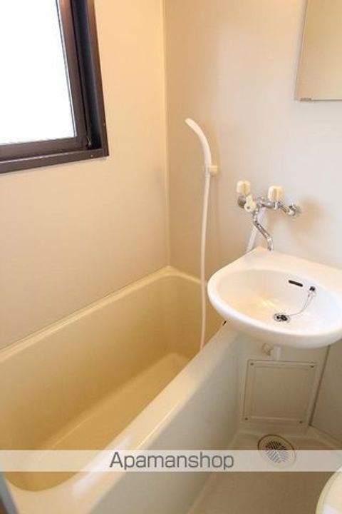 ダイアパレス中央町302号の風呂