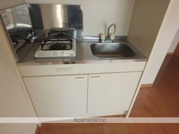 サンシャルム万代805の内装