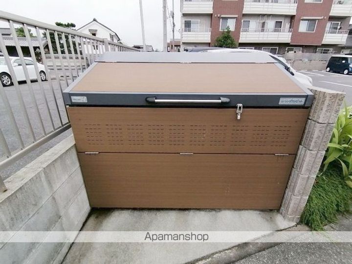 ジュモーレのその他画像