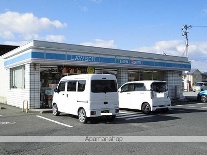 サンパークア・ナンの周辺