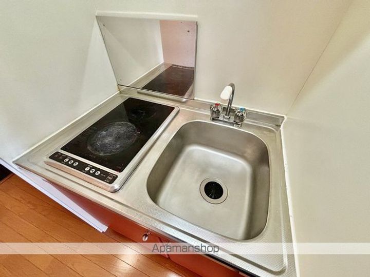 レオパレスコートフェリーク108のキッチン