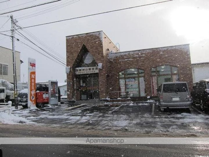 石山マンション2F左の周辺