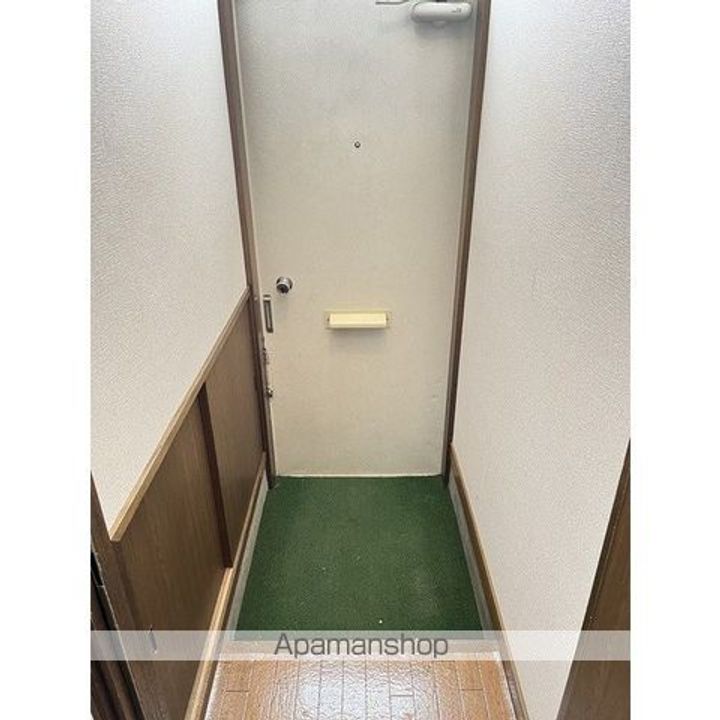 おおたハイツ102の玄関