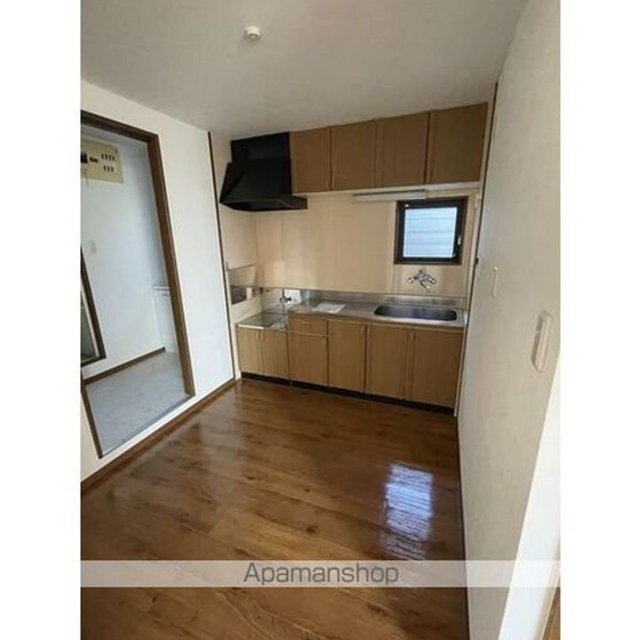 愛知県名古屋市千種区千種2丁目の賃貸マンションの居間