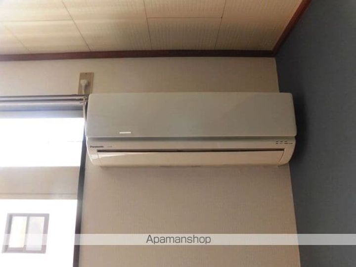 バルコン・ソワの内装