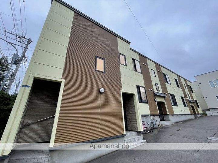 レモンハイツ山の手の外観