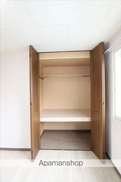 北海道網走市字呼人の賃貸アパートの内装