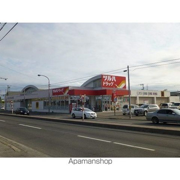 ビリオン106の周辺