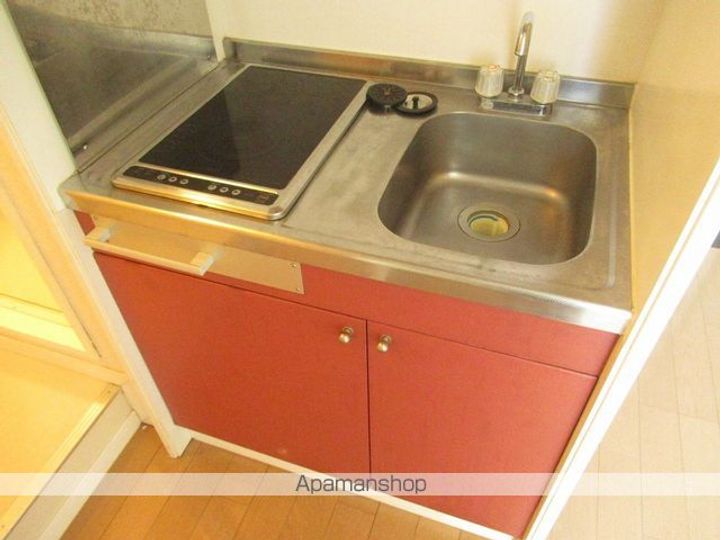 パークサイド室小路108のキッチン