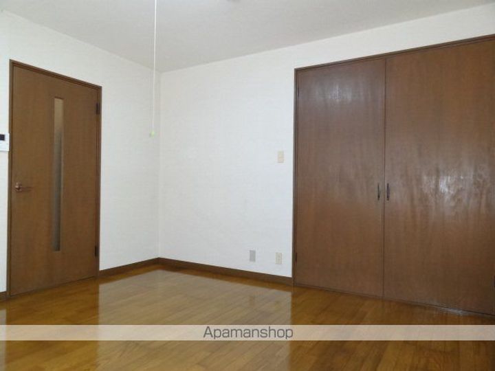 クレストホームズの居間