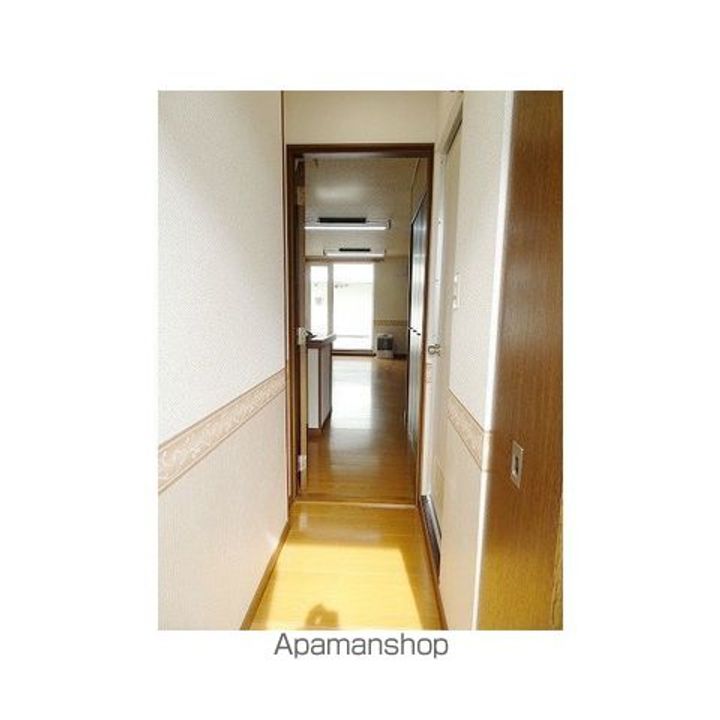 パセオ常盤AA-6の玄関