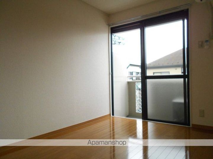 東京都日野市神明1丁目の賃貸アパートの内装