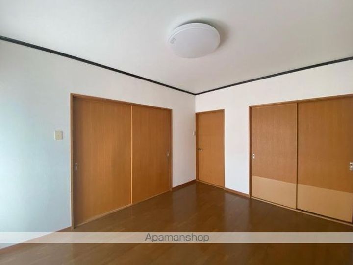 香川県さぬき市志度の賃貸アパートの内装