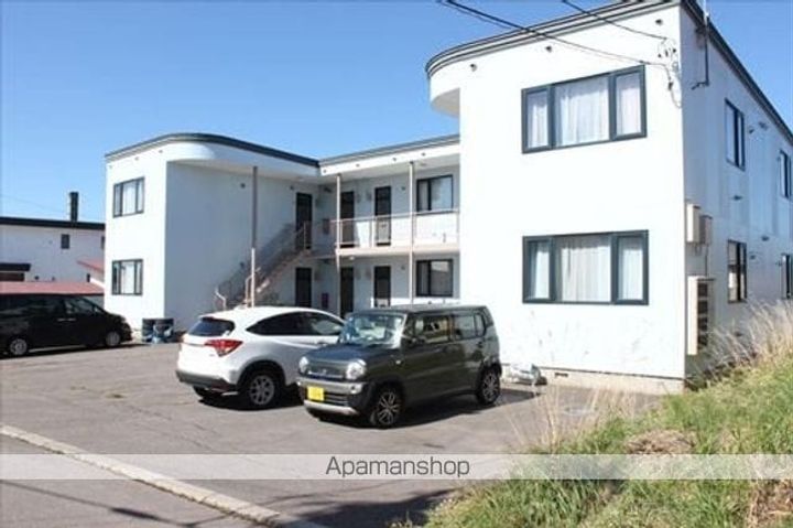 北海道網走市桂町5丁目の賃貸アパートの外観