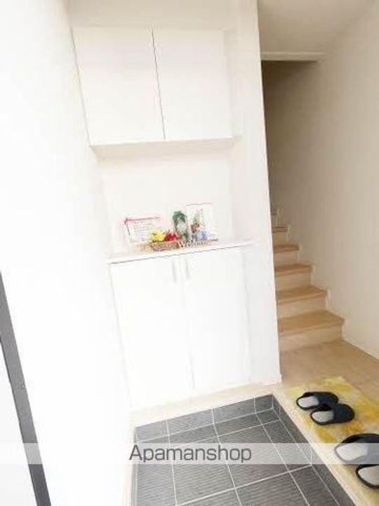 香川県さぬき市造田是弘の賃貸アパートA201の玄関