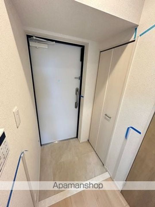 スアヴィス千葉の玄関