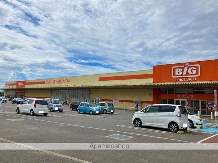タロックス新居浜601の周辺