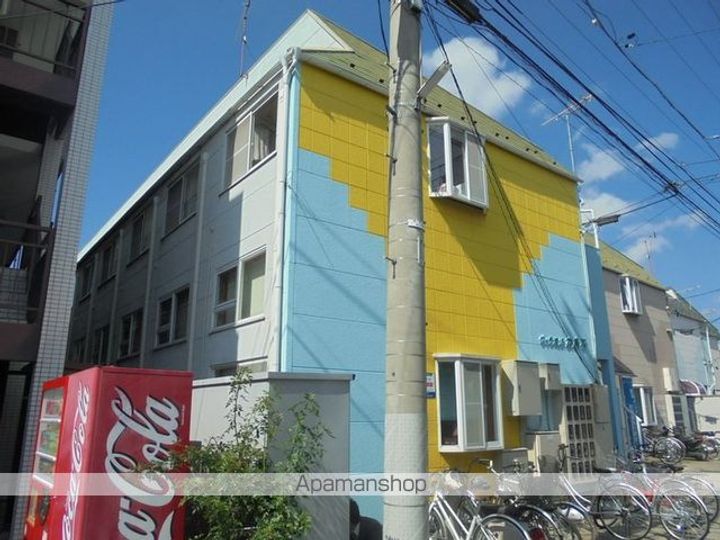 ヴィラ滝沢女鳥羽の外観