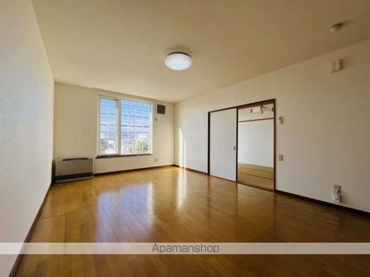 メゾンドピュアA棟202の内装