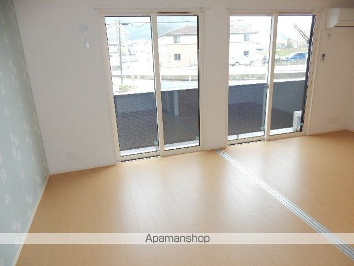 イヴェールの居間