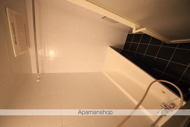 リブリ・M ファーストの風呂