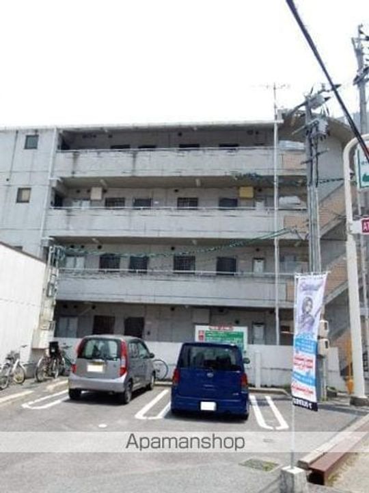 メゾンなかやまの外観