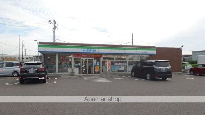 愛知県小牧市外堀1丁目の賃貸アパートの周辺