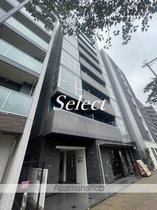 NIKKEIMARKSの外観