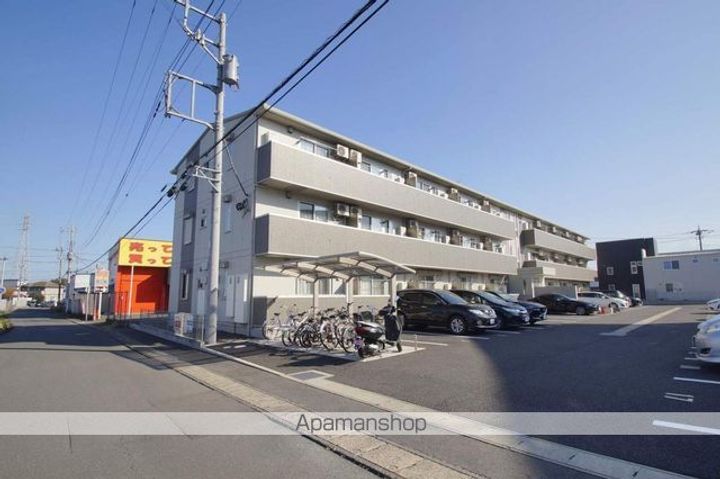 イーストファインヒルズの外観