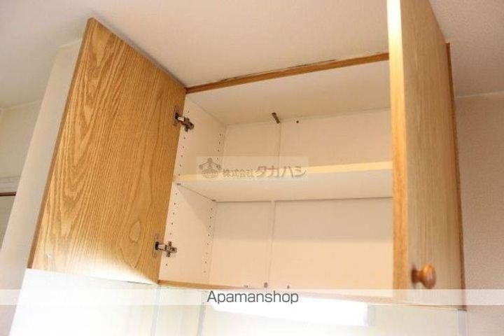 LA新徳田B307の内装