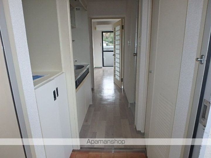 メゾン・ド・青山の玄関