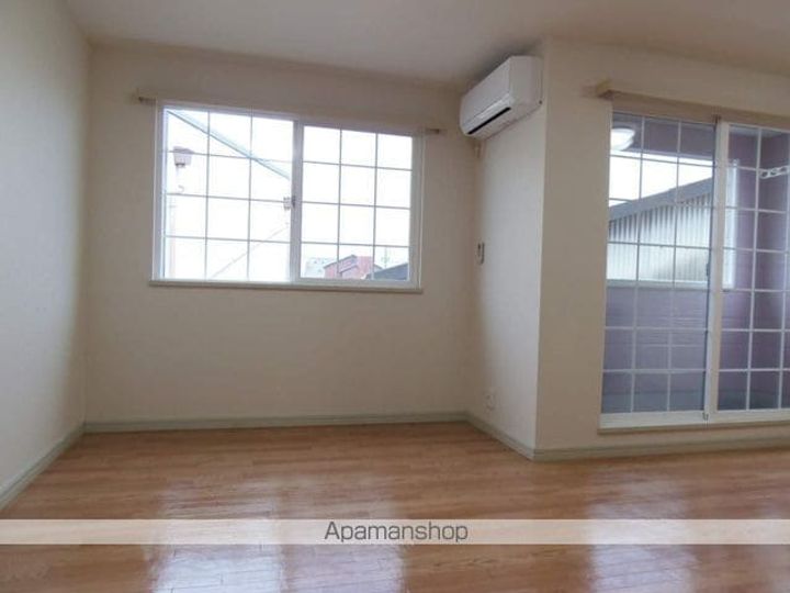 ピアチェーレの内装