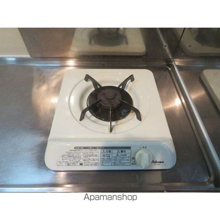 東京都豊島区池袋本町1丁目の賃貸マンションの内装